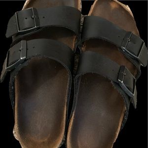 BIRKENSTOCK